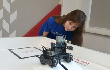 Школьницы из Кольцово победители на всероссийских соревнованиях по робототехнике